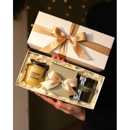 Новорічний подарунок. Теплий мікс із свічкою WHITE Новорічний подарунок. Теплий мікс із свічкою WHITE